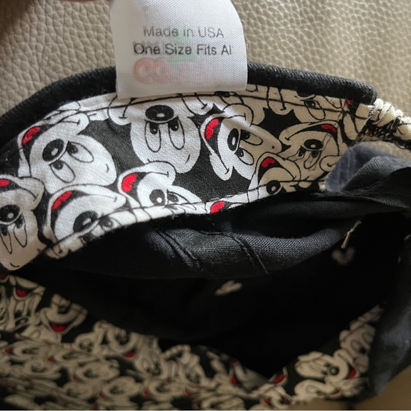 Vintage MICKEY MOUSE BASEBALL CAP Walt Disney/ Goofy’s Hat Co black/white Unisex - Picture 7 of 9